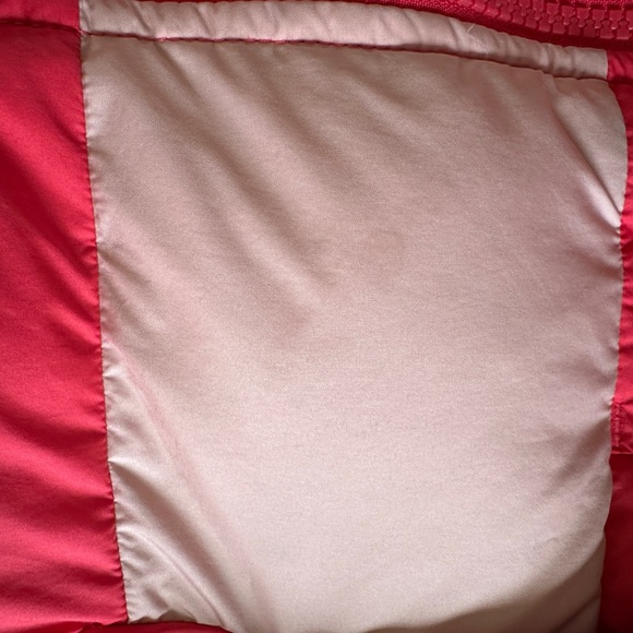 Well cared for pink toddler down filled the north face jacket - Picture 2 of 5